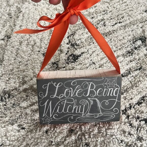 I love being witchy plaques small Halloween decor - Picture 2 of 7